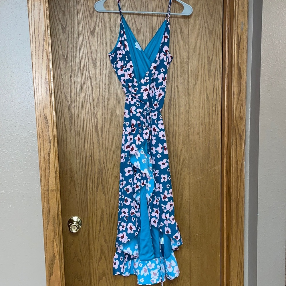 Vici Dolls Wrap Dress - size M